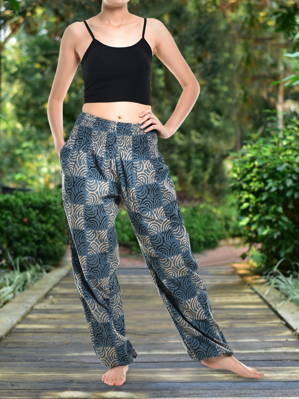 Women Autumn Retro Pure Color Cotton Harem Pants main image 0